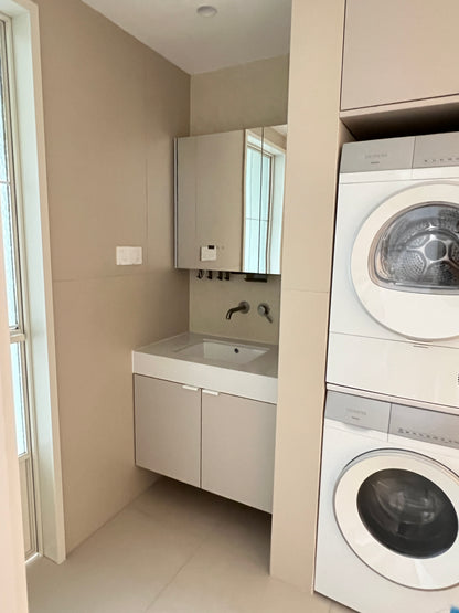 Modern 3br at near Xintiandi 汇龙新城3房