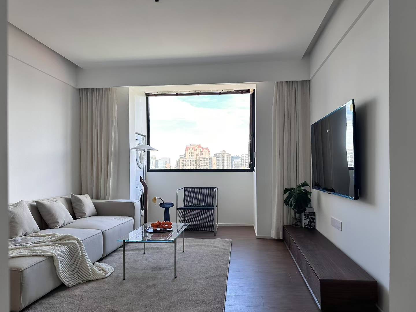 jiaozhou rd 2br 2bath 隆安公寓2房胶州路