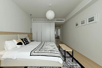 Beautiful 3br apt at Suzhou river 苏州河畔东方莱茵3房
