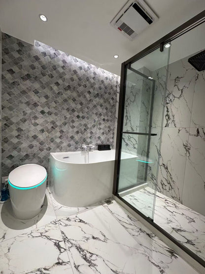 Nice 2br + study apt with garden 凯旋公寓2+1房带花园