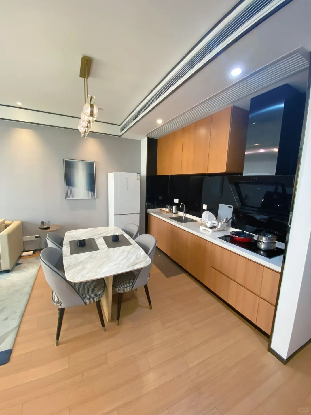 Shanger service apt in Hongkou 虹口享阖服务公寓
