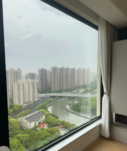 River view 3brs at loushanguan rd 虹桥河滨花园河景3房