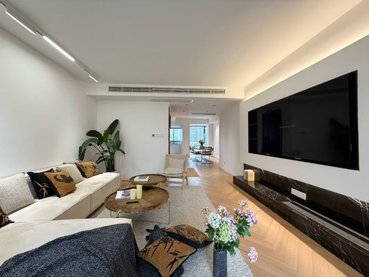 Modern 3br apt with open balcony 静安泰府名邸3房带阳台