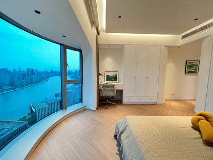 Beautiful 2br apt at Lujiazui  世茂滨江花园2房