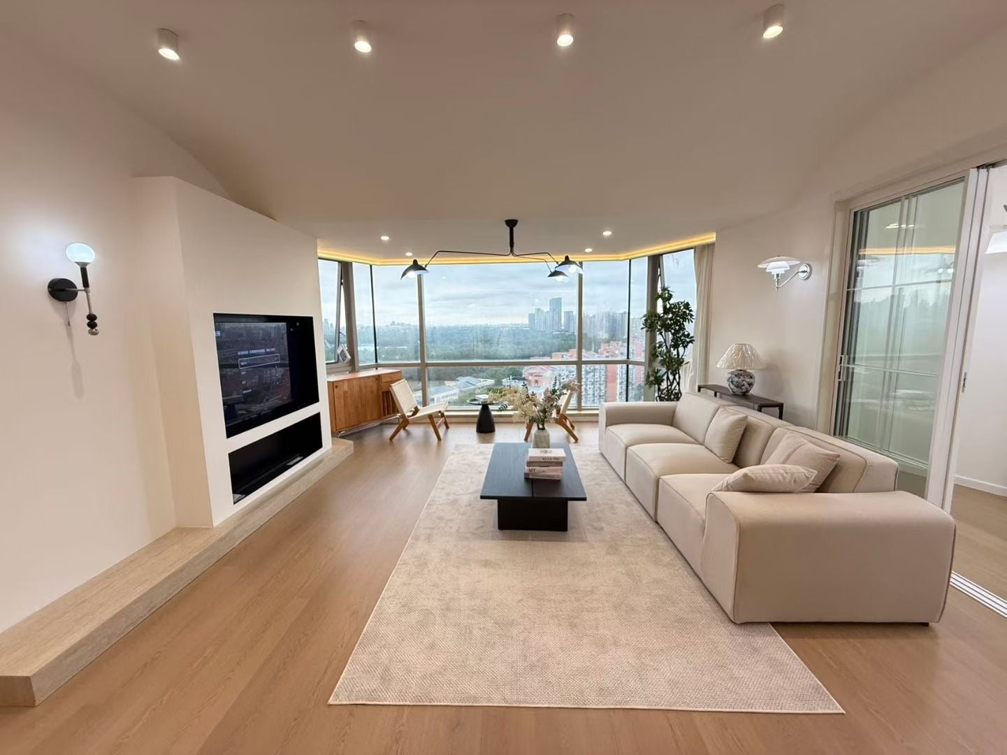 Modern 3BR + study apt with floor heating @ Pudong 香梅花园3+1房