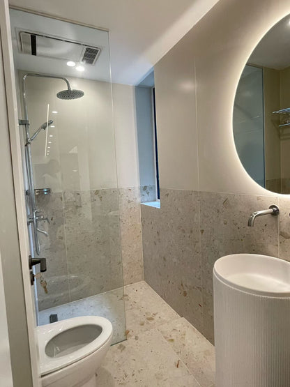 Modern 3br 2baths apt at the bund 外滩海琪园漂亮3房