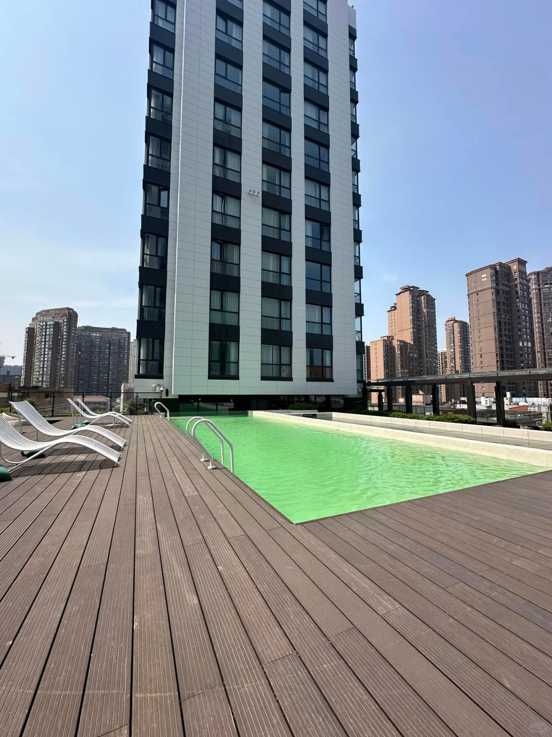 The spark service apt in Jingan   驻在星耀静安服务公寓