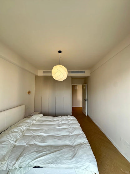 Modern 3br apt with park view 浦东世纪花园3房