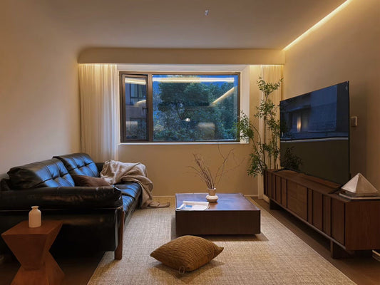 Newly 2br beside Suzhou river 中远两湾城2房