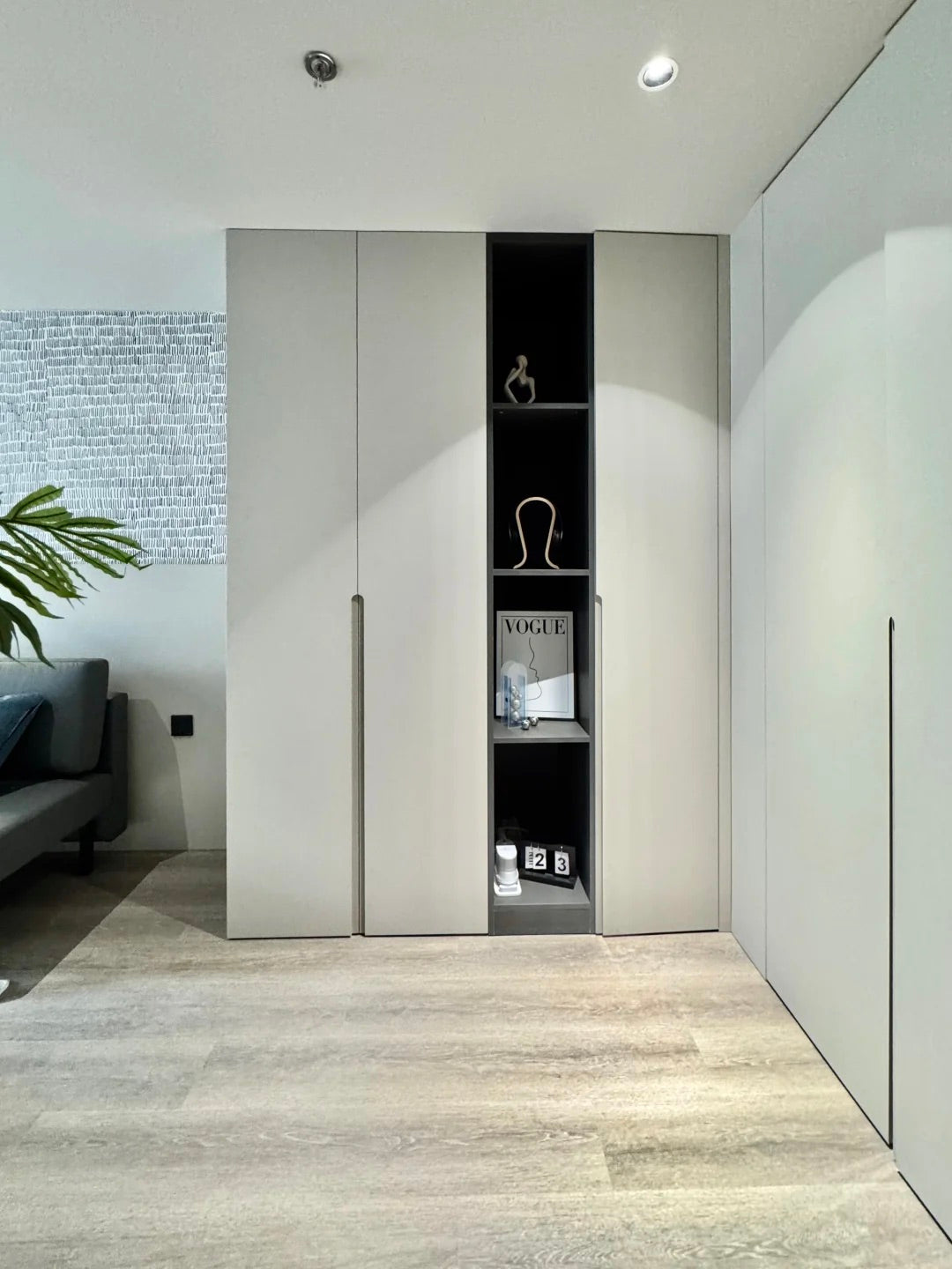 more service apt in Xujiahui 徐家汇摩尔公寓