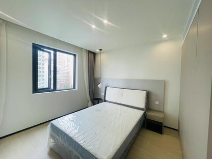 modern 3br apt at Xujiahui 亚都国际名园3房