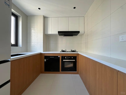 Newly 2br beside Suzhou river 中远两湾城2房