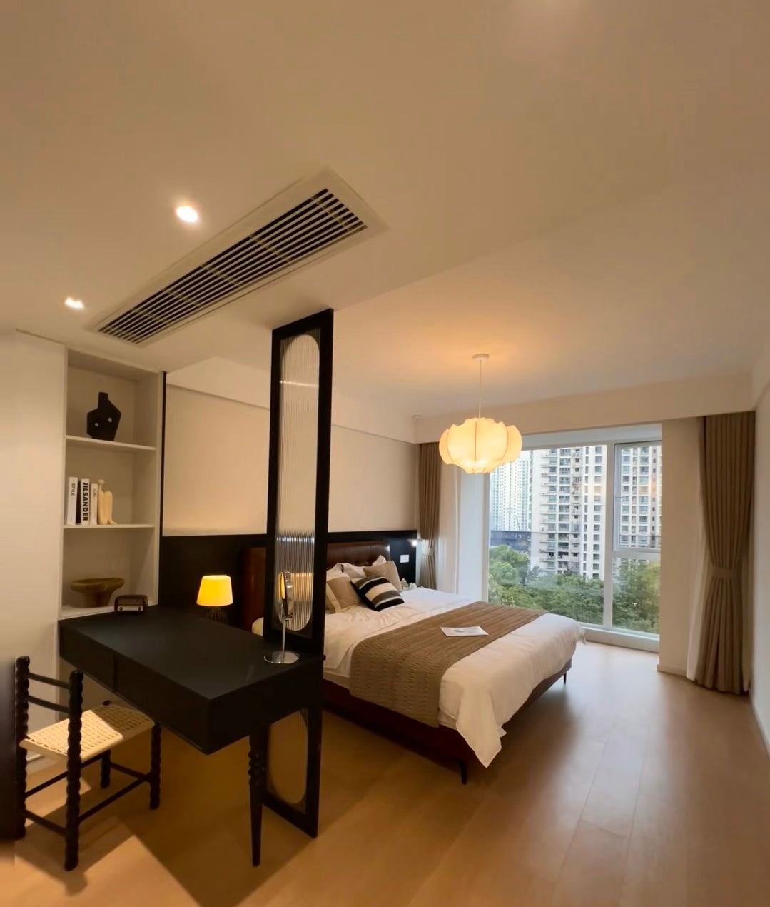 Newly 3br at Suzhou river 中远两湾城3房