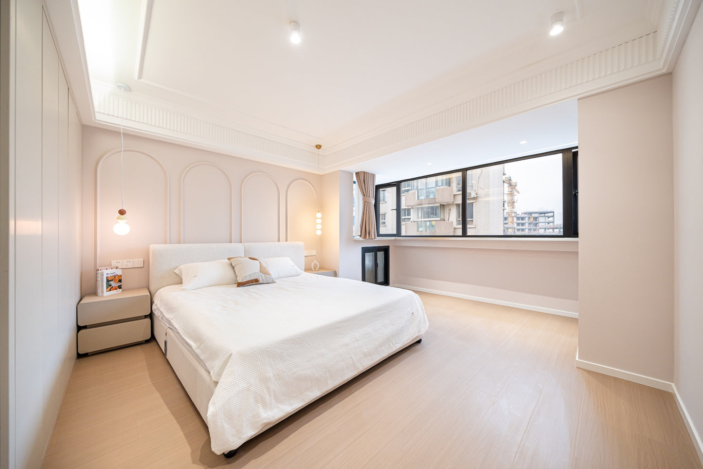 Spacious 2brs at Suzhou river 宗鑫公寓2房河景