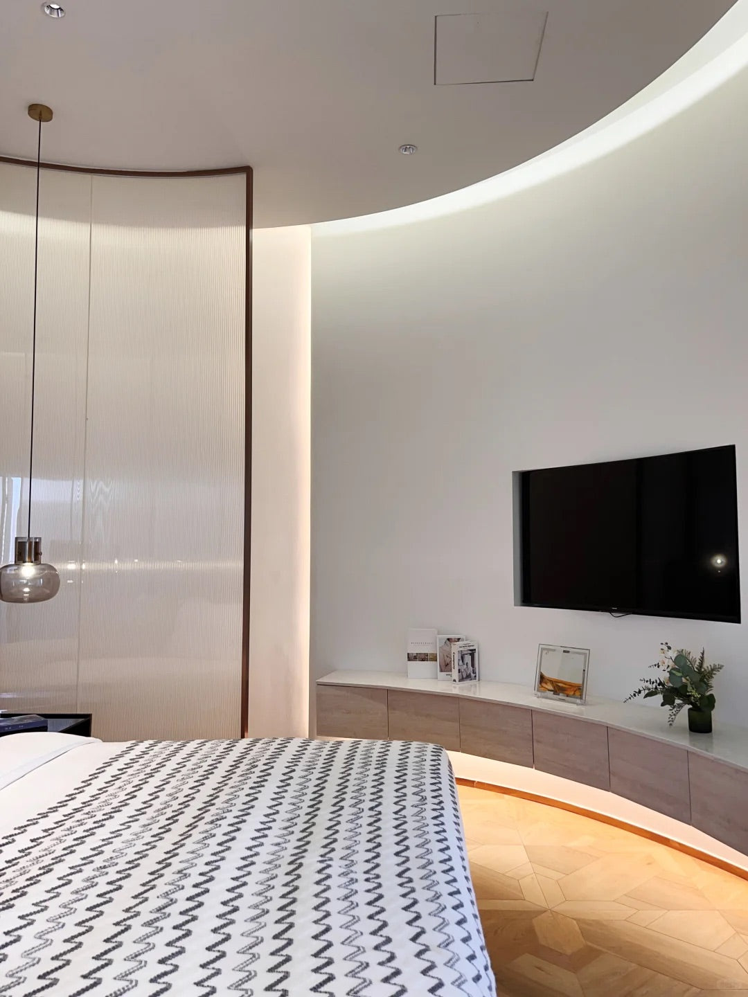 Citadines service apt in putuo 馨乐庭庭服务公寓长寿路