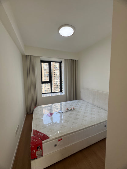 Newly 3br apt in jingan 静安晶华园3房公寓带地暖