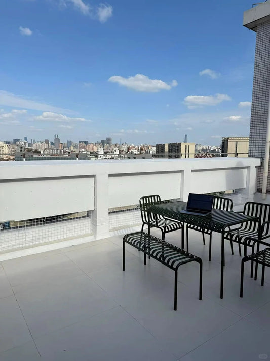 Spacious 4br 200sqm with terrace  古北4房200平米带露台