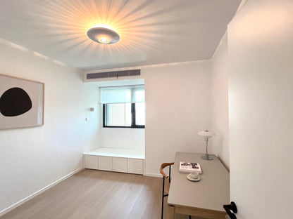 Spacious 3+1br with floor heating / Xujiahui 徐家汇花园3+1房