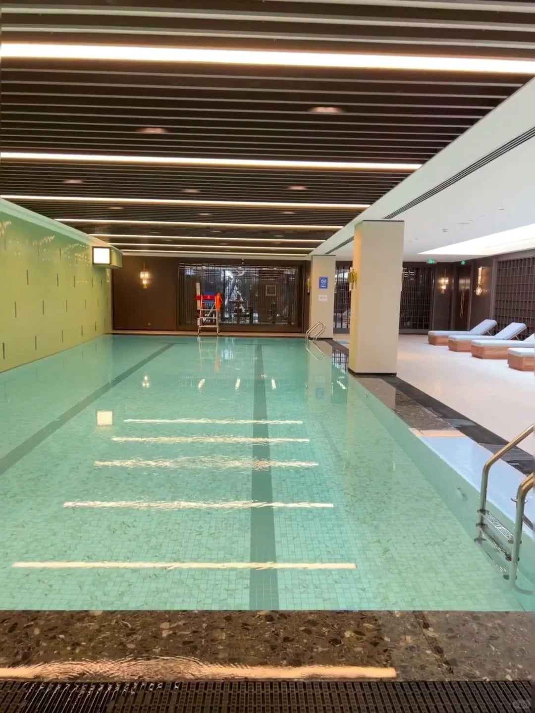 Intercontinental service apt in Jingan 静安洲际行政公寓