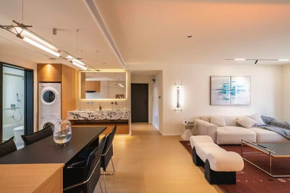 Modern 3br apt at changshou rd 绿洲城市花园3房