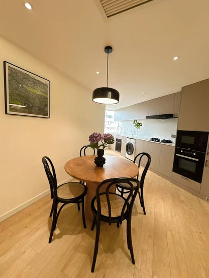 modern 2br with balcony at wuding rd 鑫和大厦2房带阳台