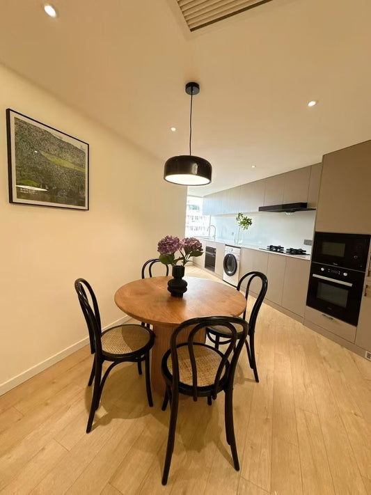modern 2br with balcony at wuding rd 鑫和大厦2房带阳台