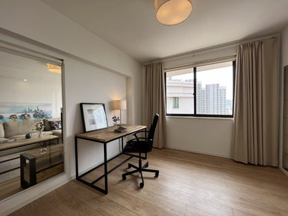 Modern 3br apt with balcony 交通大学3房带露台