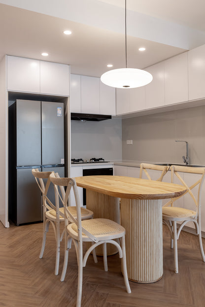 modern apt at north jingan 秋水云庐2+1房公寓